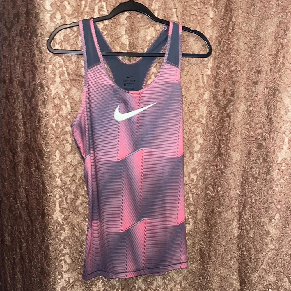 NWOT Nike Dry Fit Women's Striped Pink & Gray Tank Top. Size Large. - Picture 1 of 4